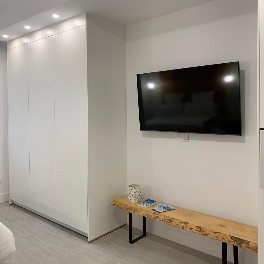 Lovely Suites Tarifa, Estudio A Estrenar En El Centro Y Muy Cerca De La Playa エクステリア 写真