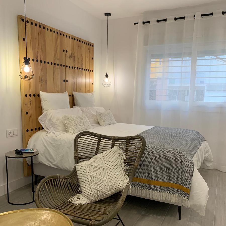 Lovely Suites Tarifa, Estudio A Estrenar En El Centro Y Muy Cerca De La Playa エクステリア 写真