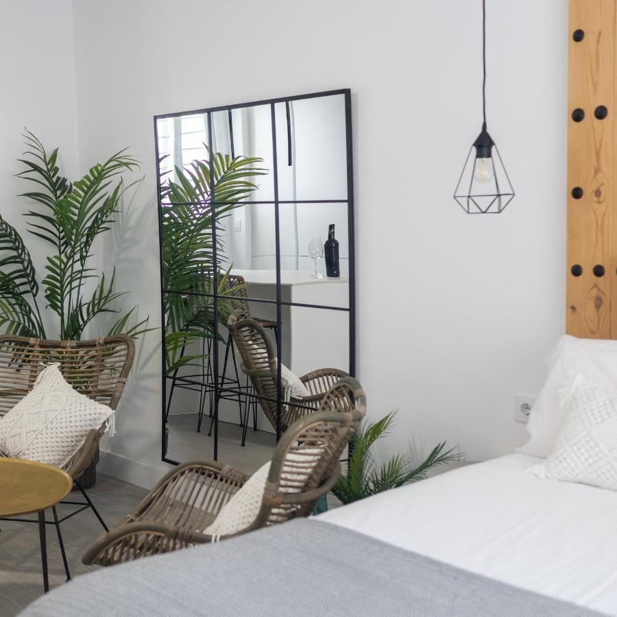 Lovely Suites Tarifa, Estudio A Estrenar En El Centro Y Muy Cerca De La Playa エクステリア 写真