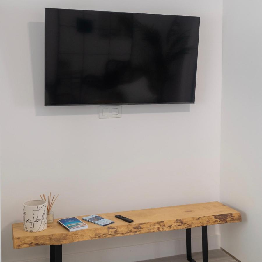 Lovely Suites Tarifa, Estudio A Estrenar En El Centro Y Muy Cerca De La Playa エクステリア 写真